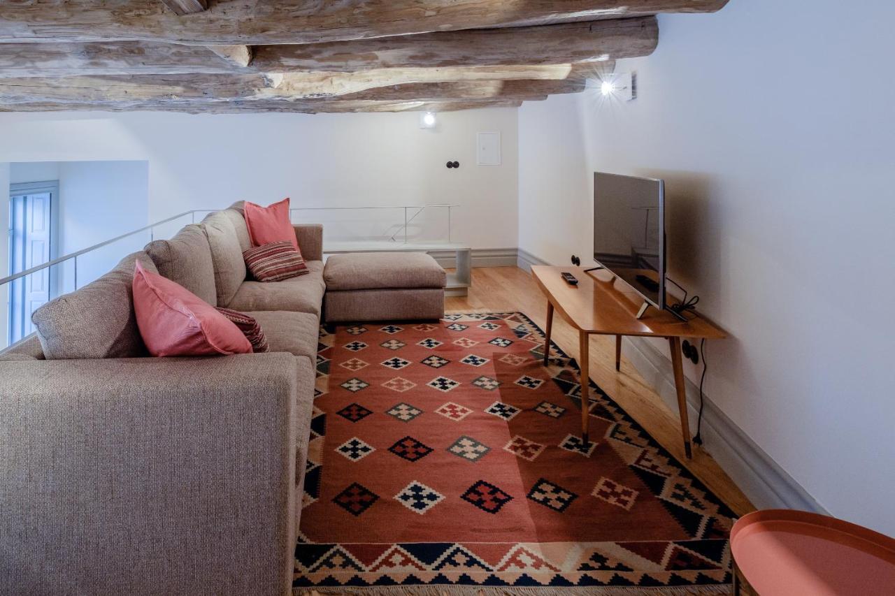Boutique Rentals - Toledos One & Only Apt In Historical Center Of Porto Exterior foto